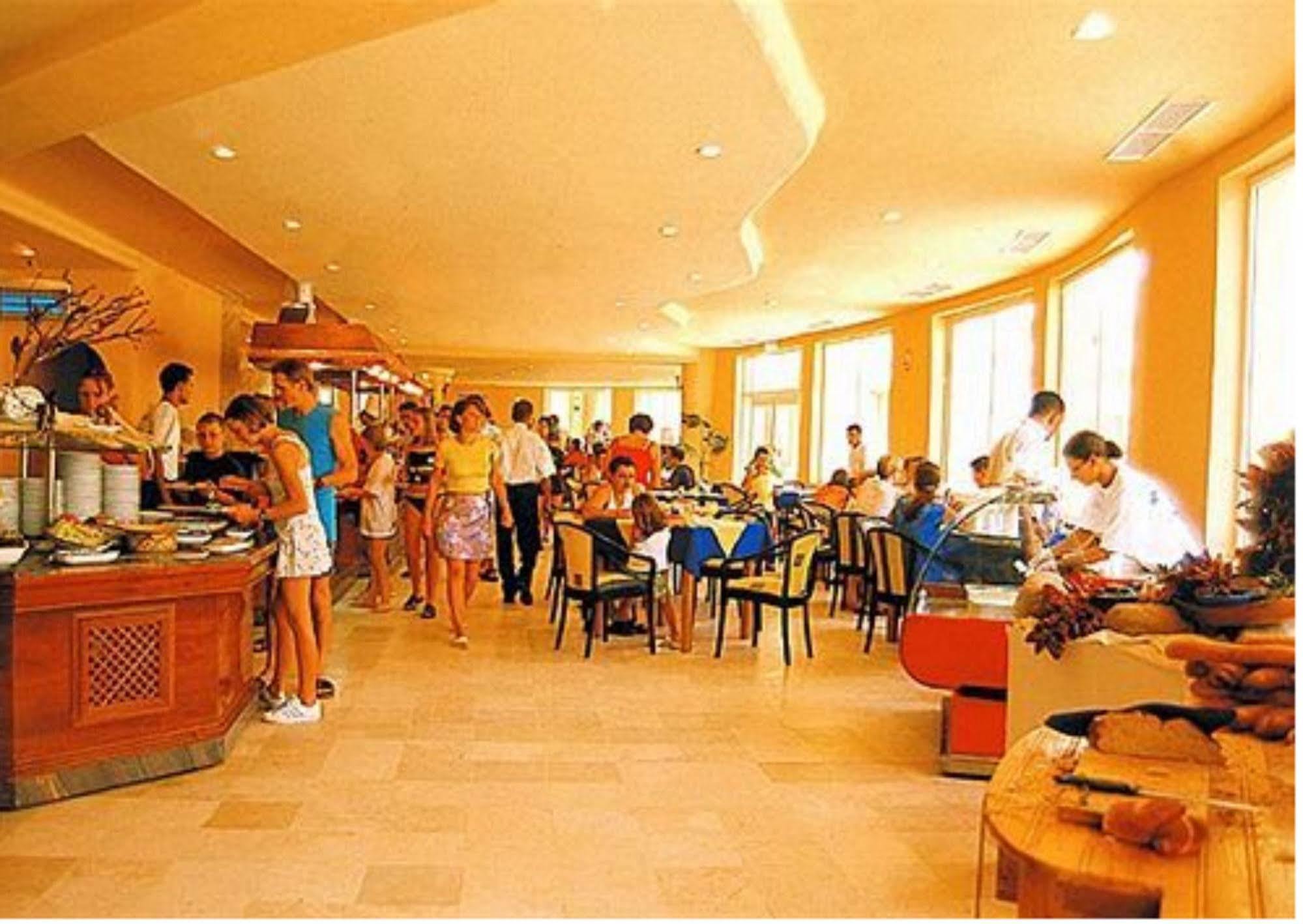 Sun Beach Resort Borj Cédria Esterno foto